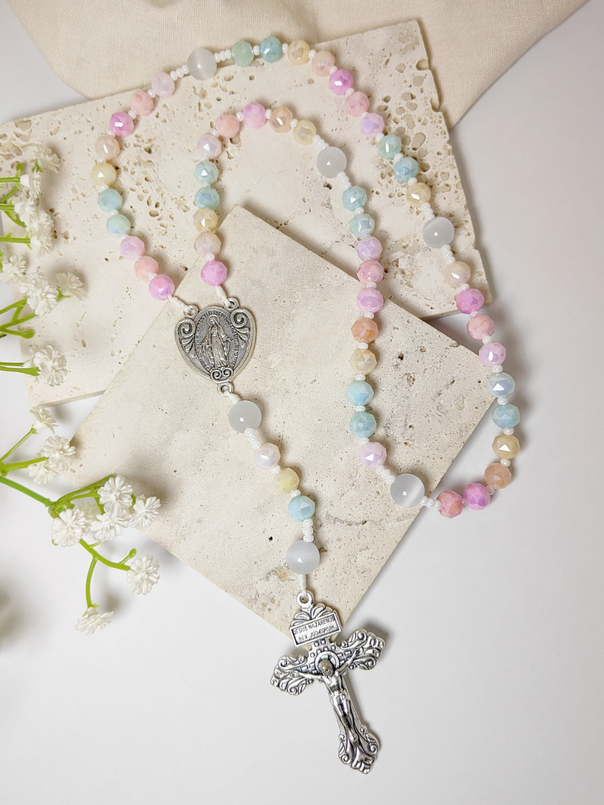 Miraculous Medal Joyful Glass with Cat Eye