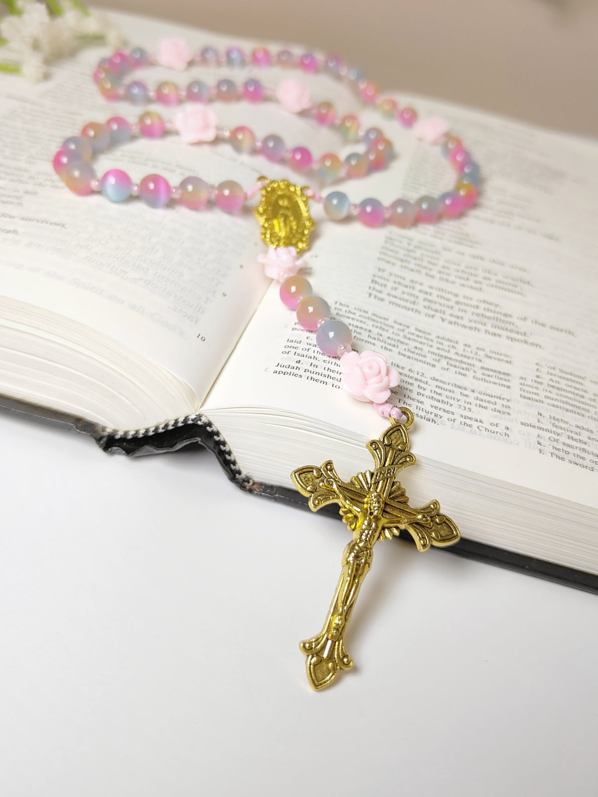 Miraculous Medal Cat Eye Glass Rosary with Roses