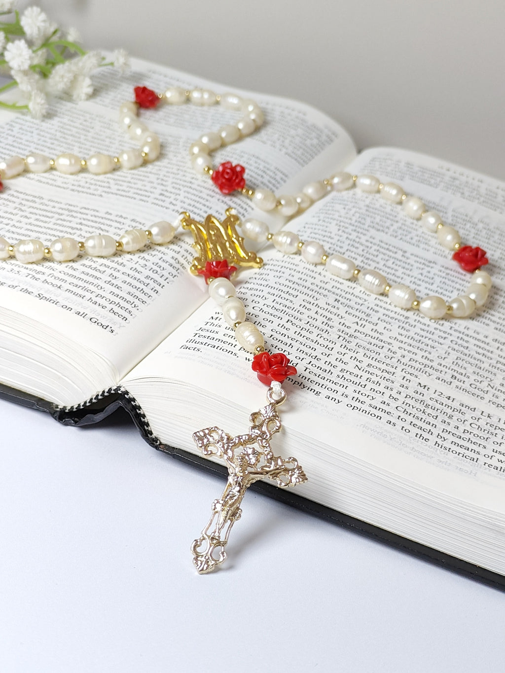 Gold Plated Miraculous Medal Freshwater Pearl with Roses