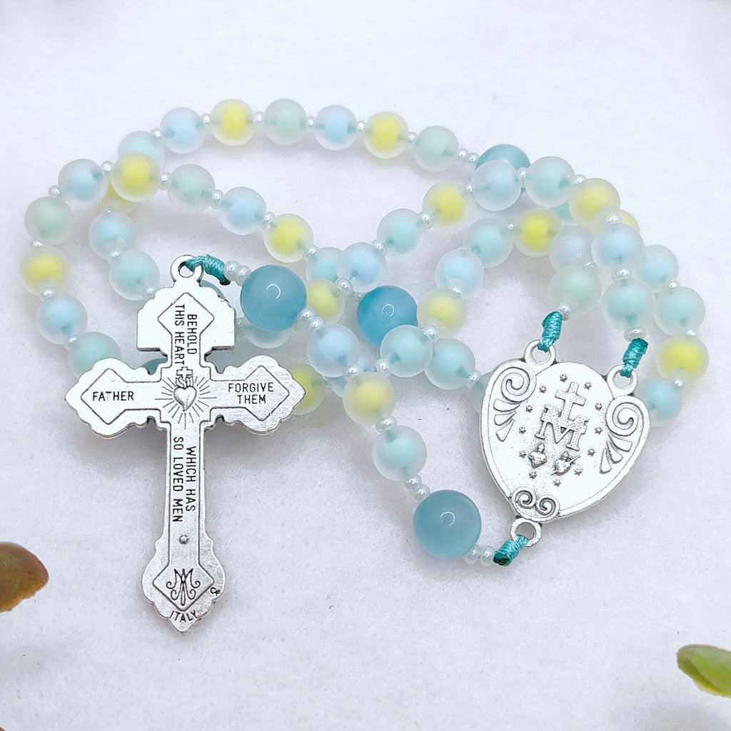 Our Lady of Grace Spring Grace Glass Rosary