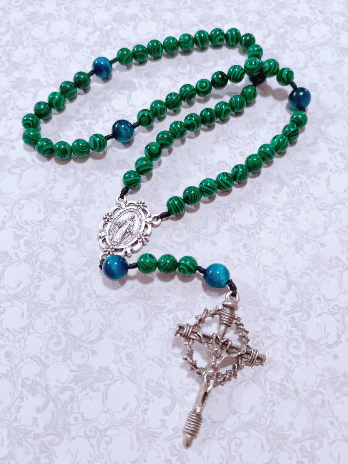 Miraculous Medal Green Glass & Tiger Eye Rosary