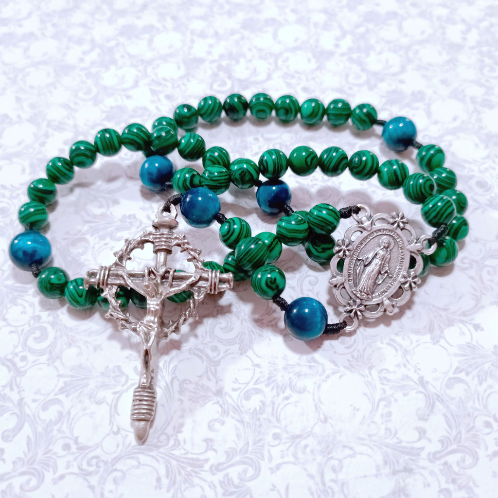 Miraculous Medal Green Glass & Tiger Eye Rosary
