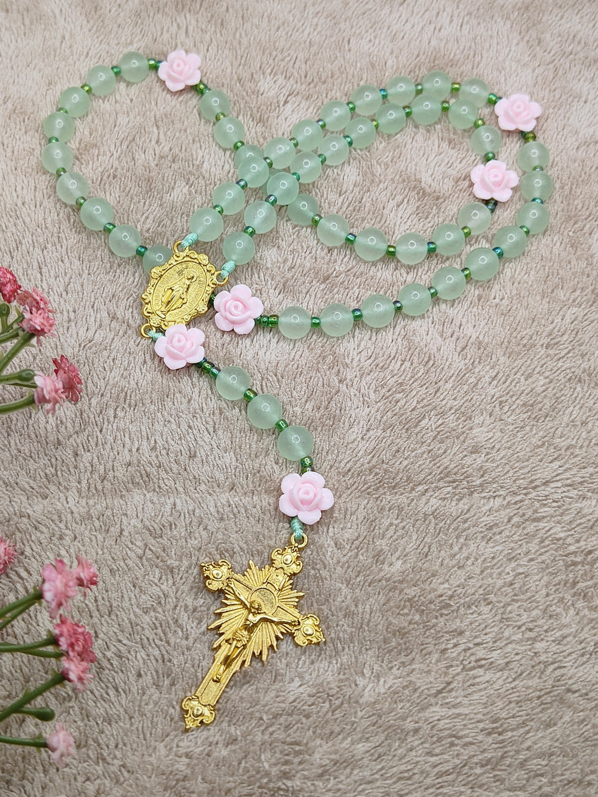 Miraculous Medal Green Jade & Roses Spring Rosary