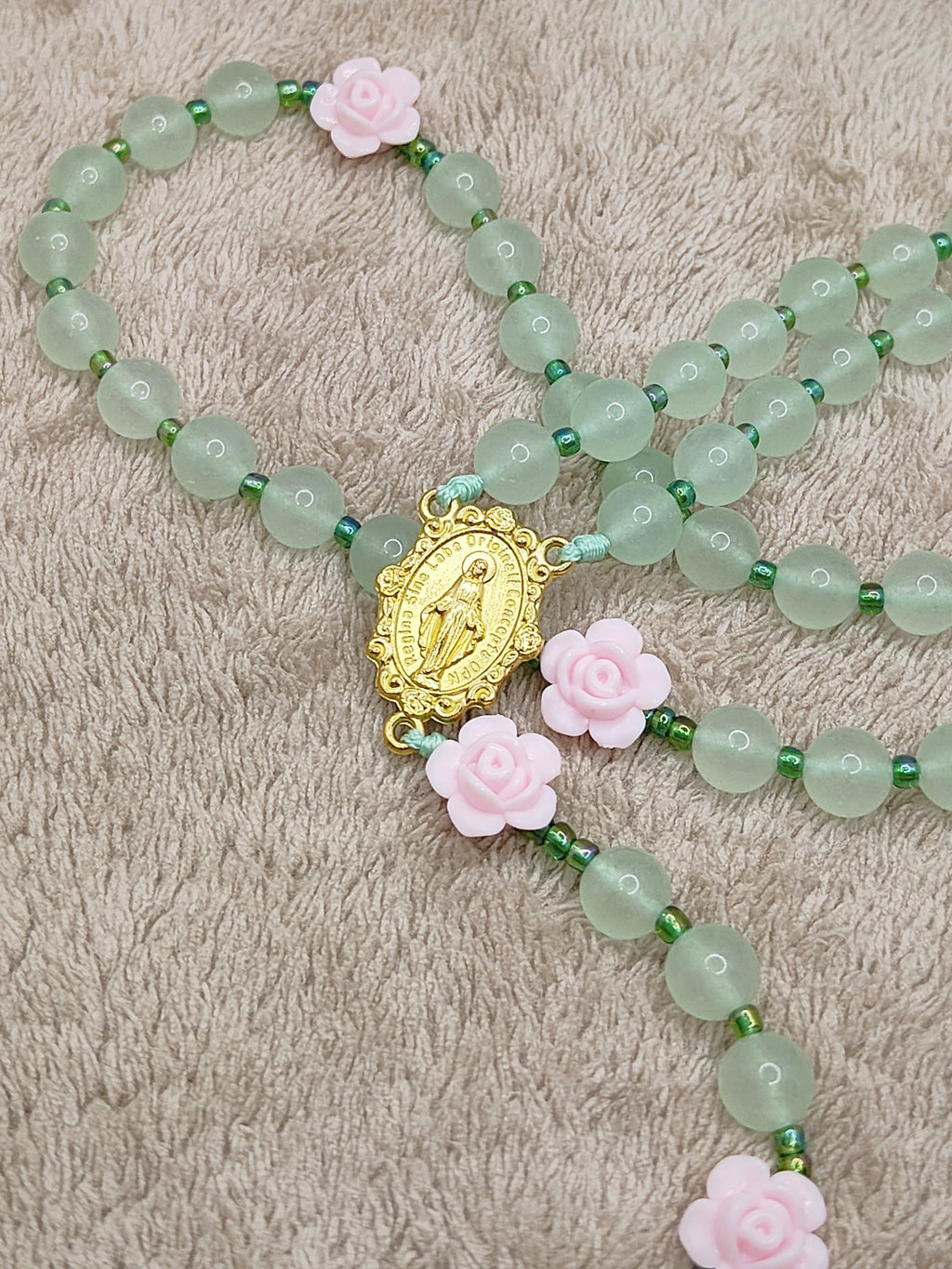 Miraculous Medal Green Jade & Roses Spring Rosary