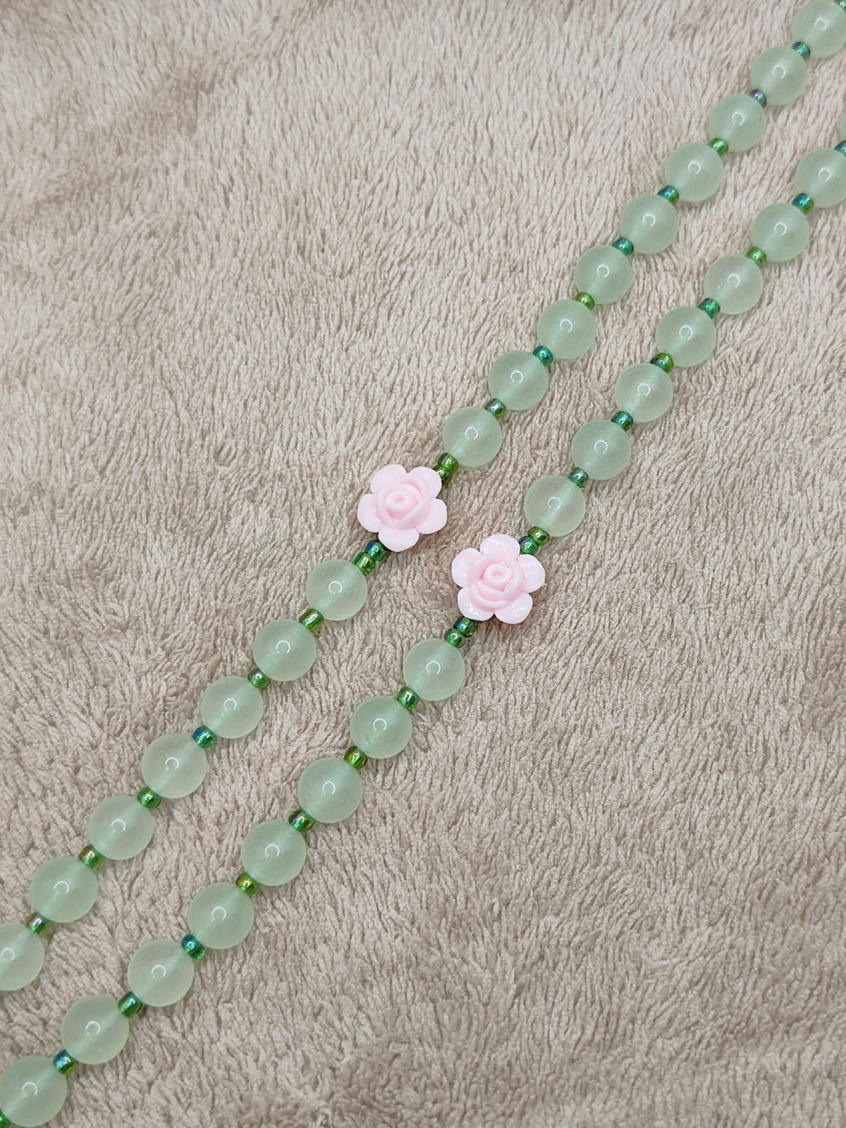 Miraculous Medal Green Jade & Roses Spring Rosary