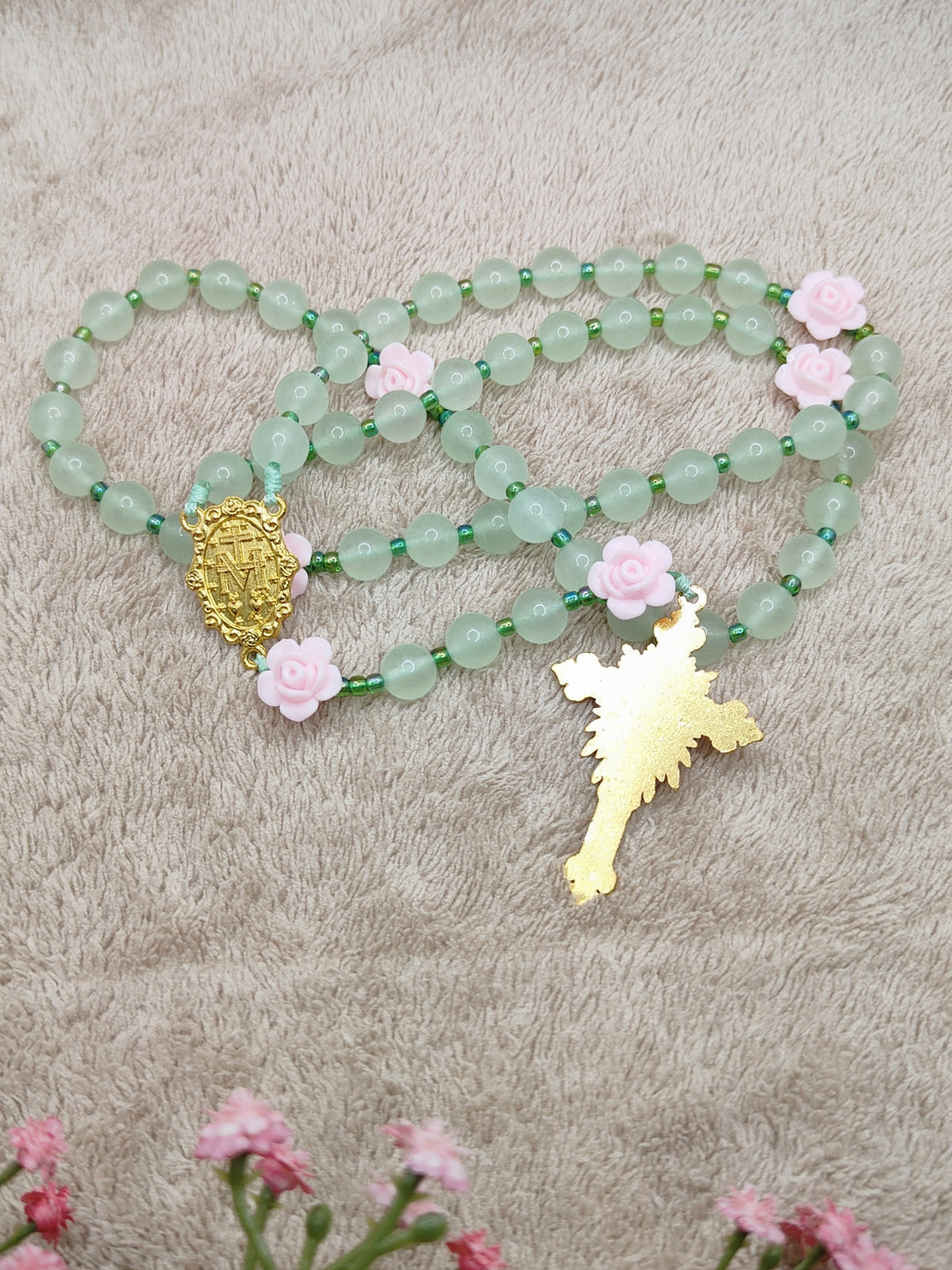 Miraculous Medal Green Jade & Roses Spring Rosary