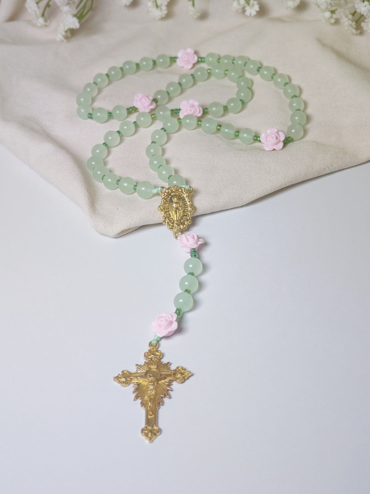 Miraculous Medal Green Jade & Roses Spring Rosary