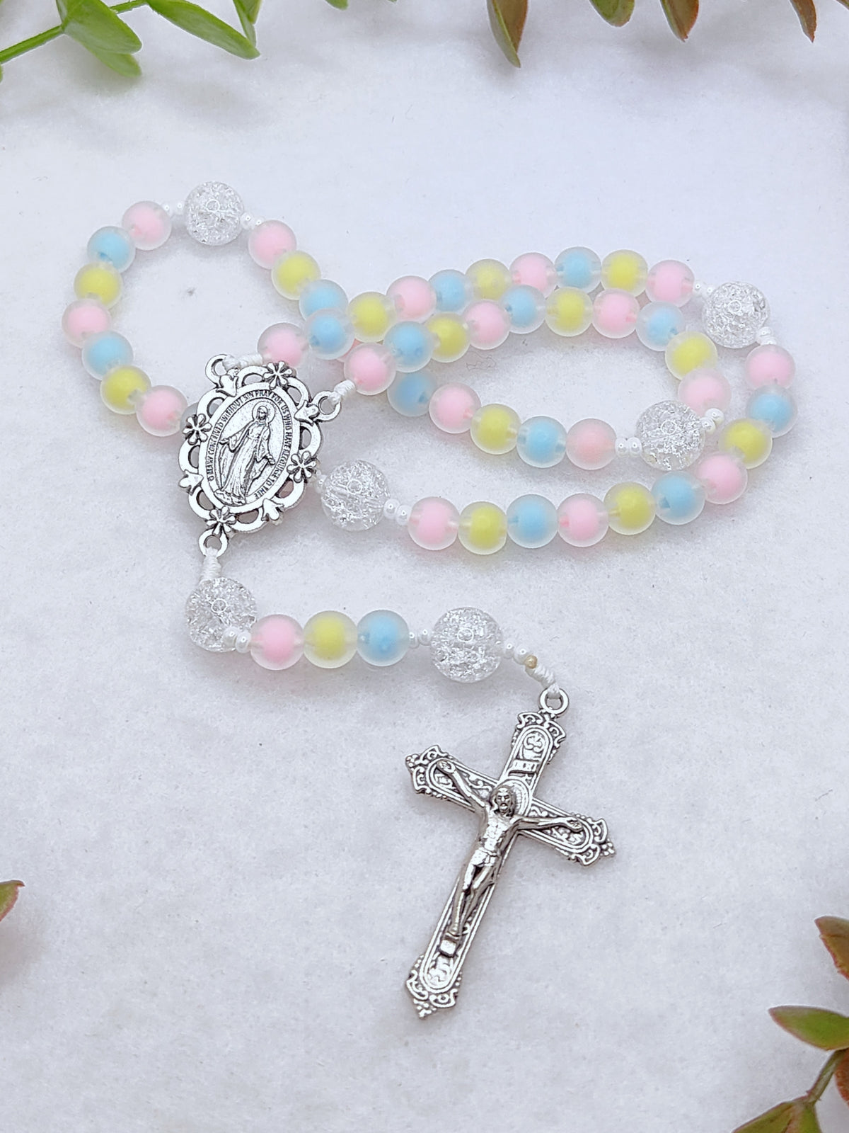Our Lady of Grace Joyful Glass Rosary