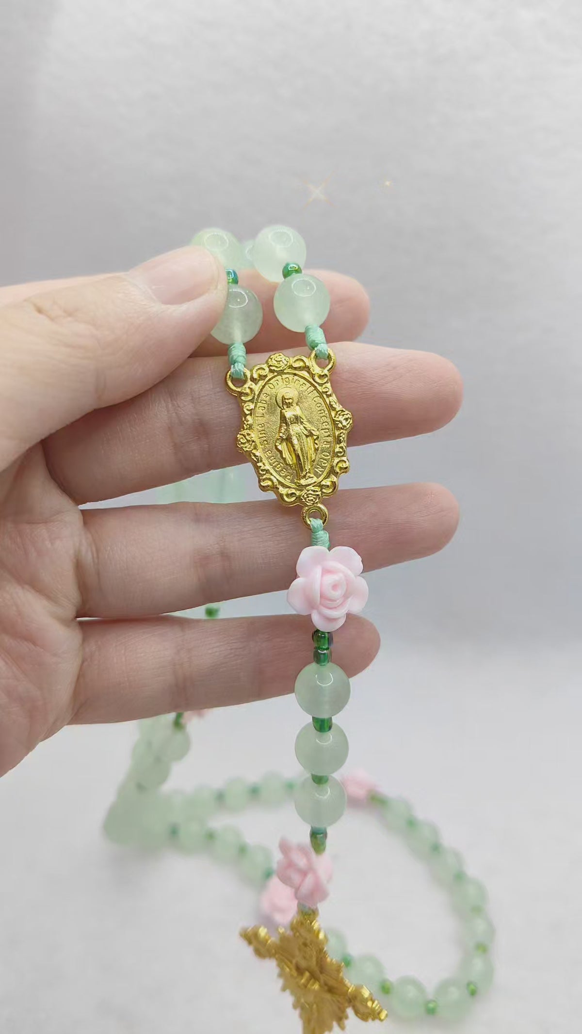 Miraculous Medal Green Jade & Roses Spring Rosary